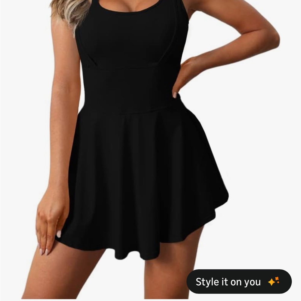 Black Sleeveless Athletic Dress